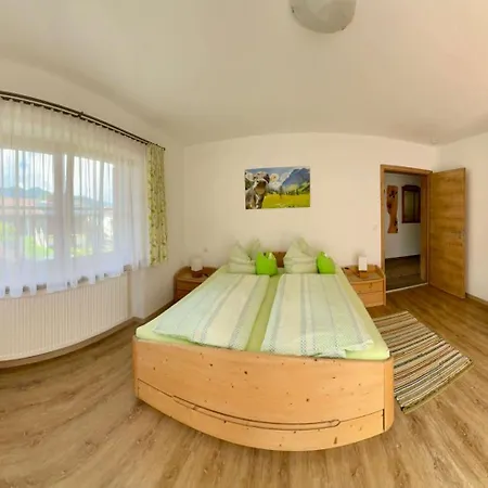 Apartment Haus Hochlenzerblick