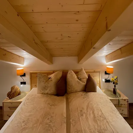 Haus Hochlenzerblick Apartman