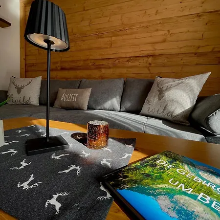 شقة Haus Hochlenzerblick *