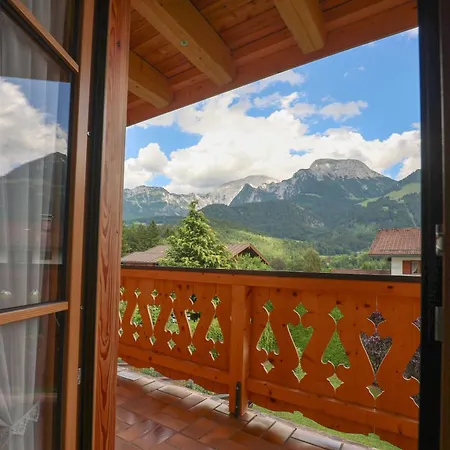 Haus Hochlenzerblick شقة